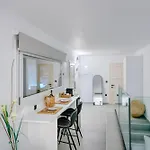 Apartamento Nos *
