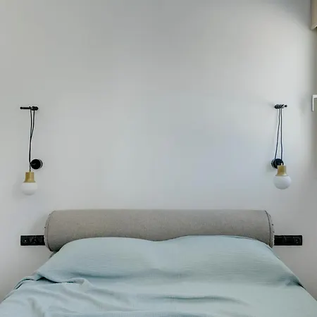 Nos Apartman Ermúpoli