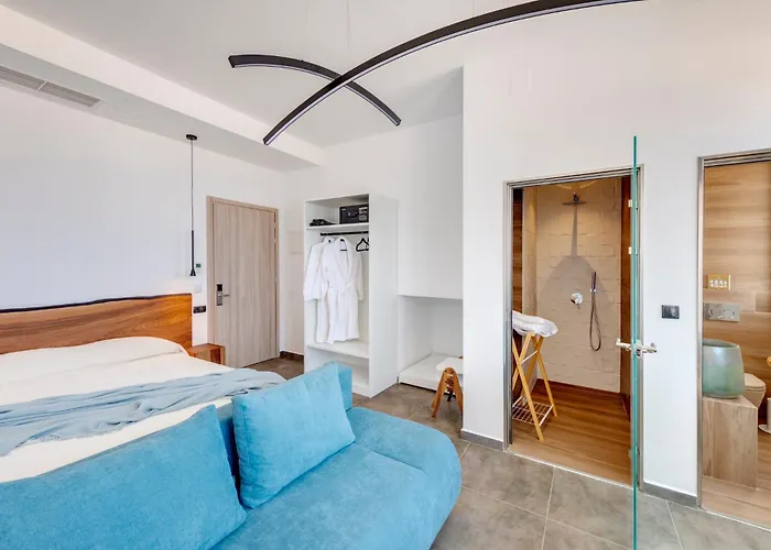 Nos * 에르무폴리